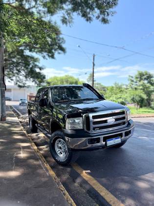 FORD F-250 3.9 XLT MAX POWER 4X4 CD DIESEL 4P MANUAL